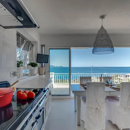 וילה 83pano Panoramamer לס איסאמברה