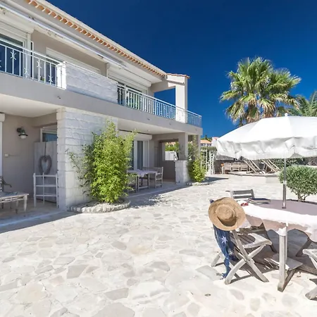 וילה 83pano Panoramamer לס איסאמברה