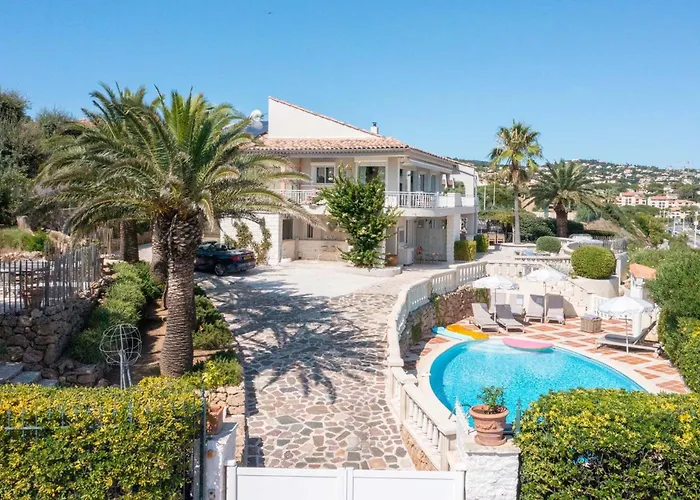 83pano Panoramamer Les Issambres