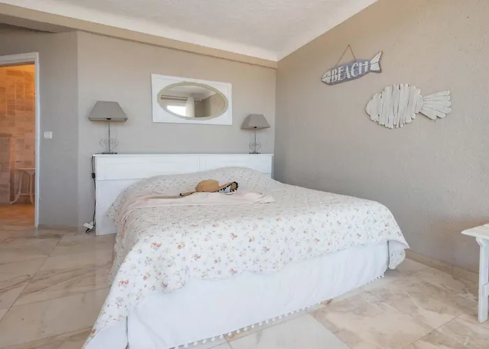 Villa 83pano Panoramamer Les Issambres